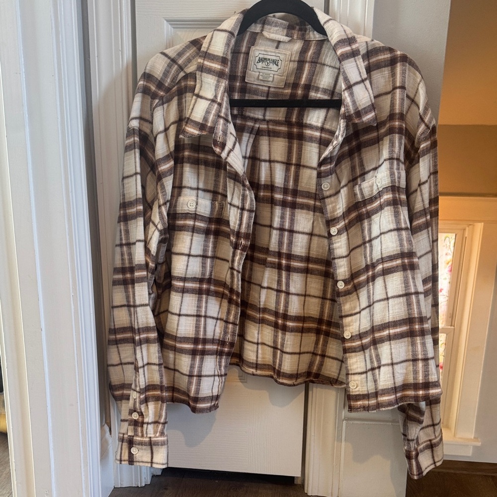 American Eagle Outfitters Brown Plaid Button Down Shirt
